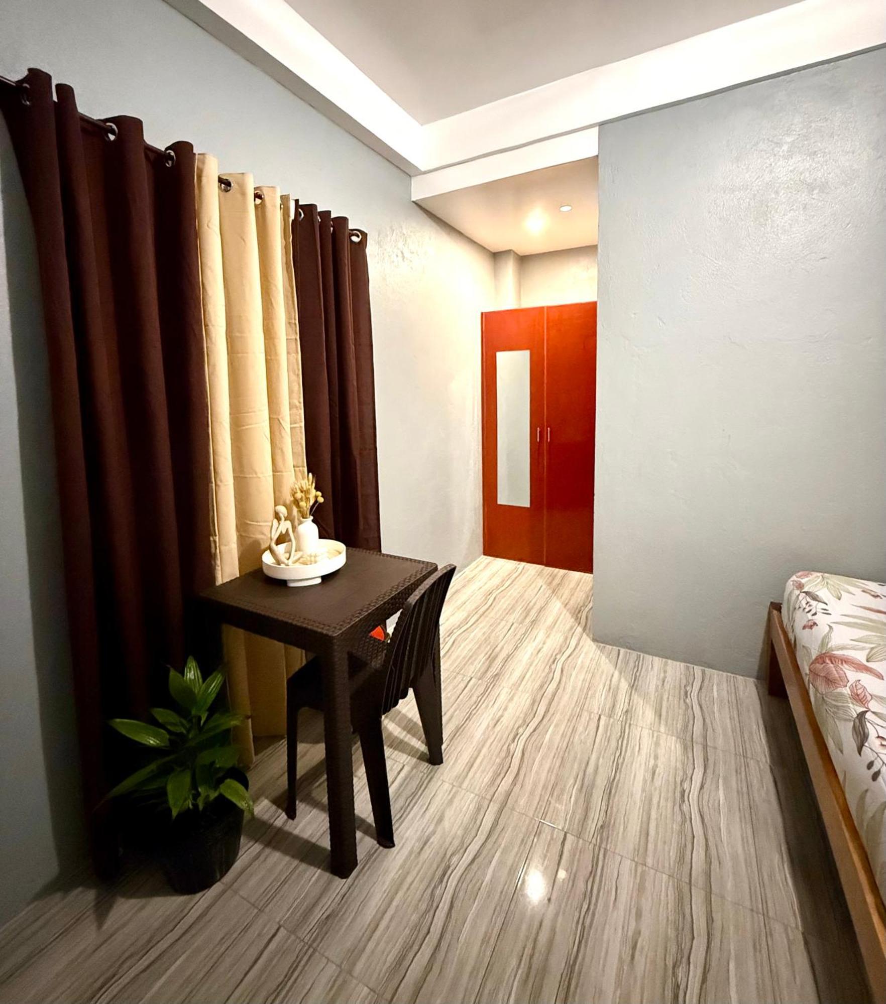 Shanti'S Inn General Luna  Luaran gambar